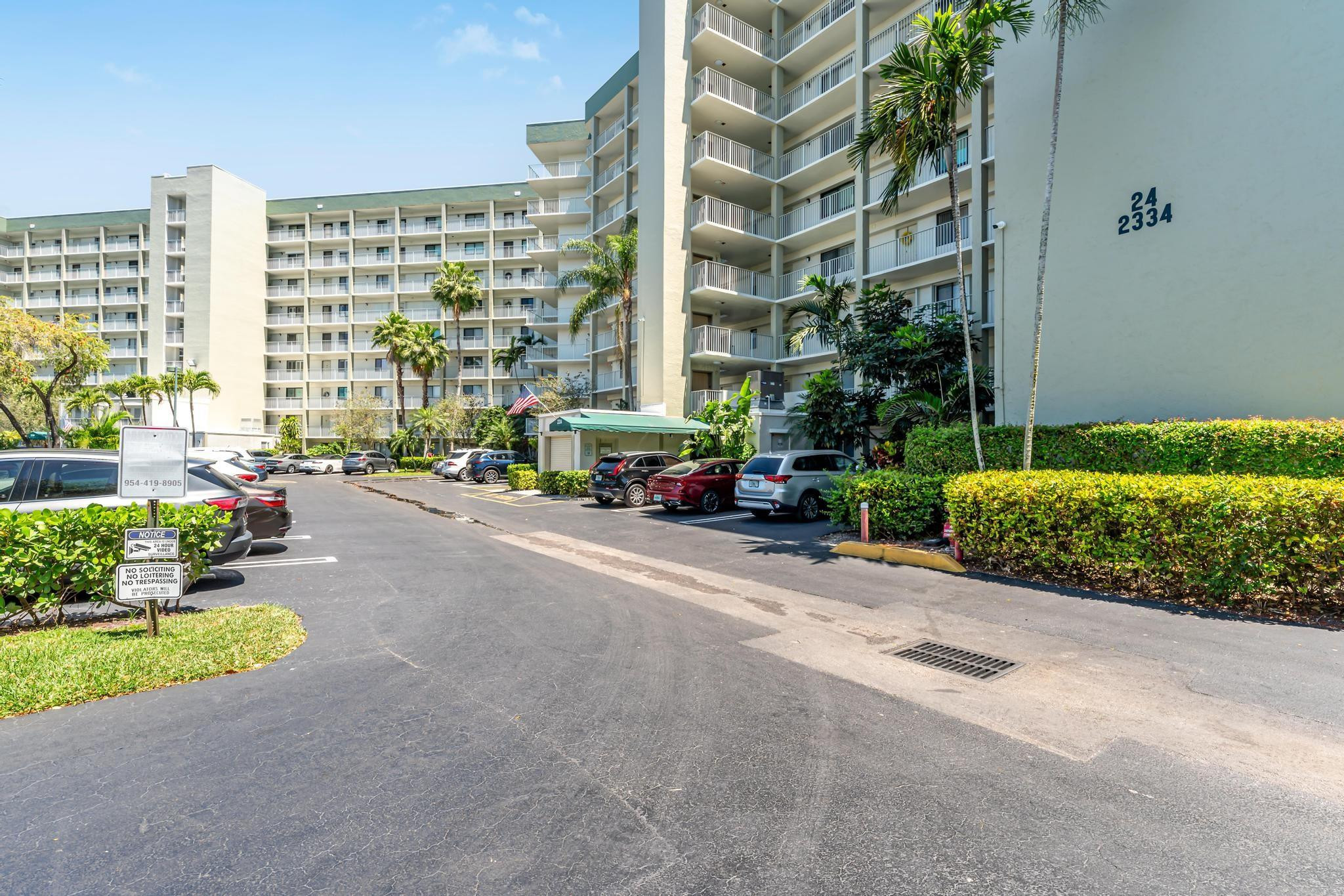 2334 S Cypress Bend Dr 405