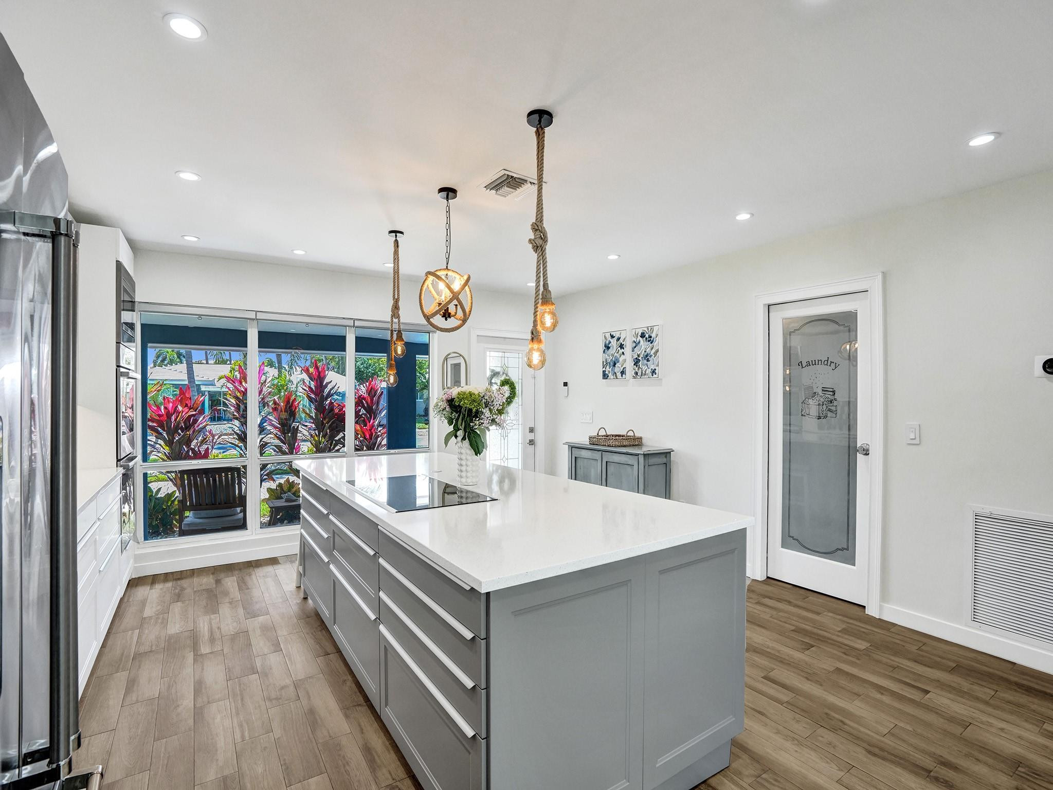 440 SE 6th Ave