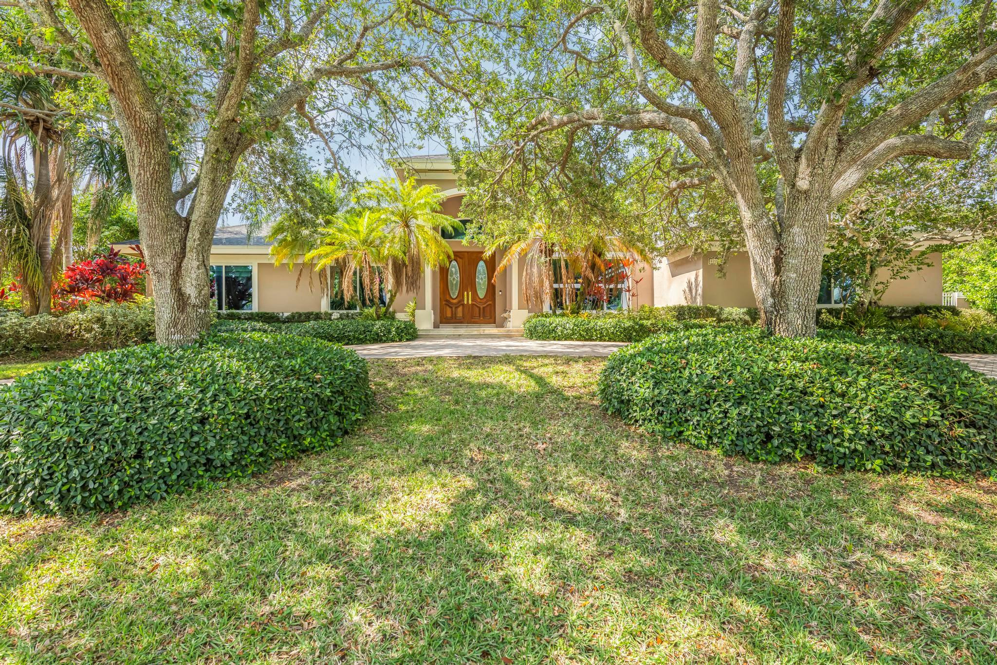 8224 SW 179th Ter
