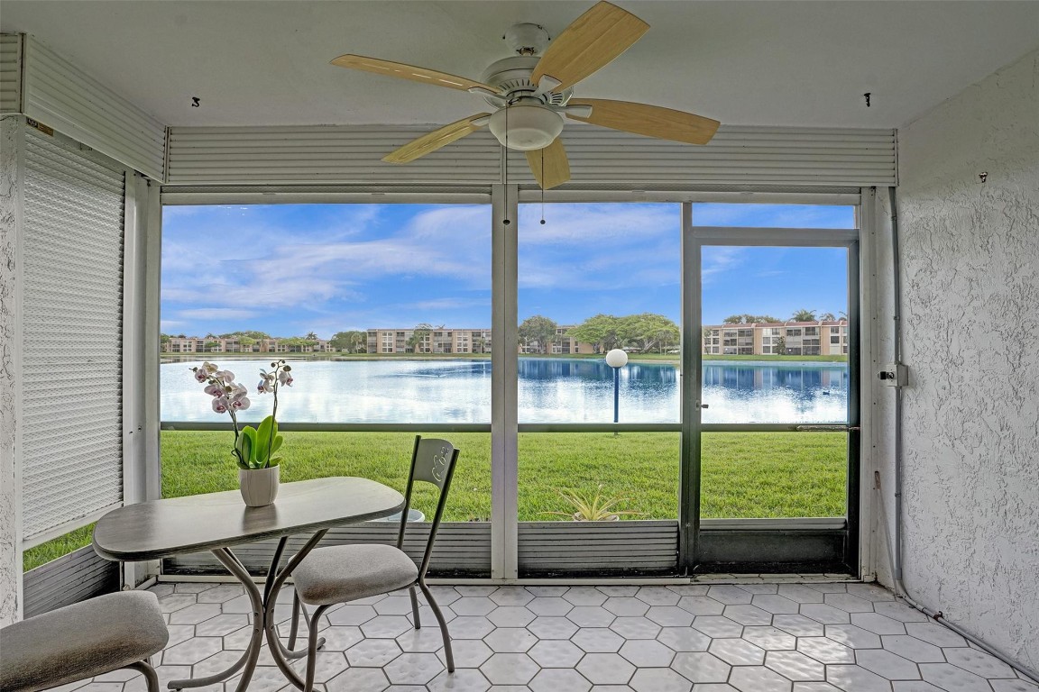 6303 Coral Lake Dr 103