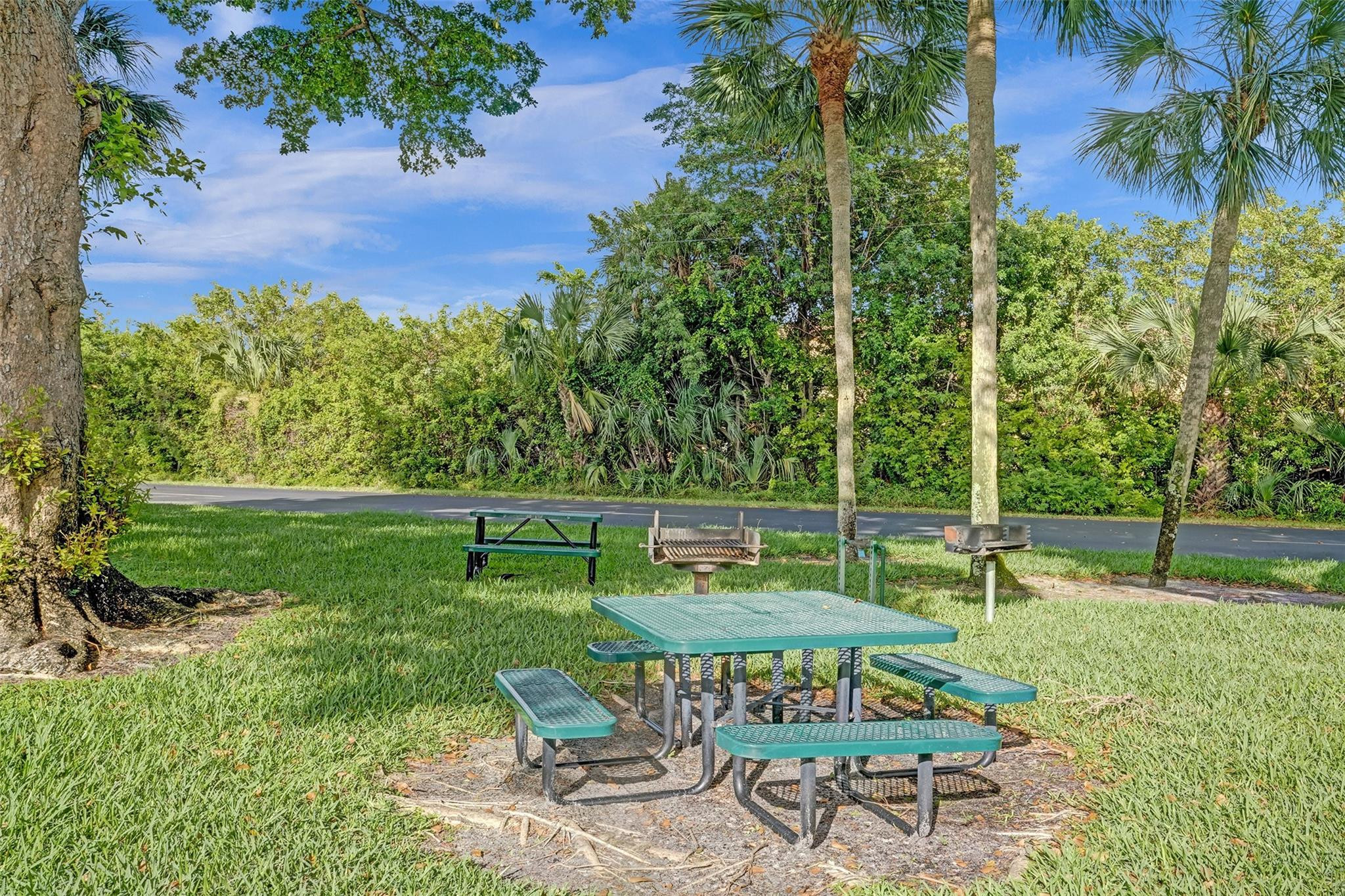 6303 Coral Lake Dr 103