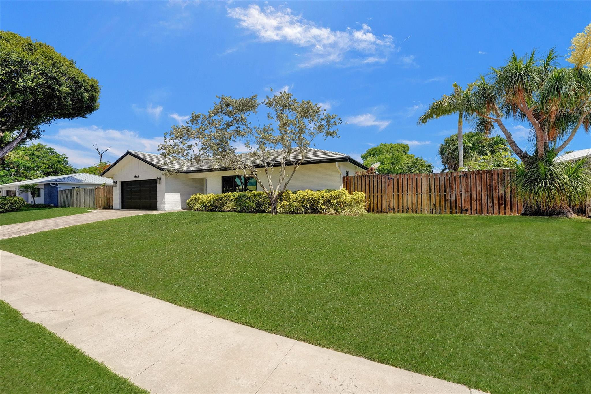 1549 SW 8th St