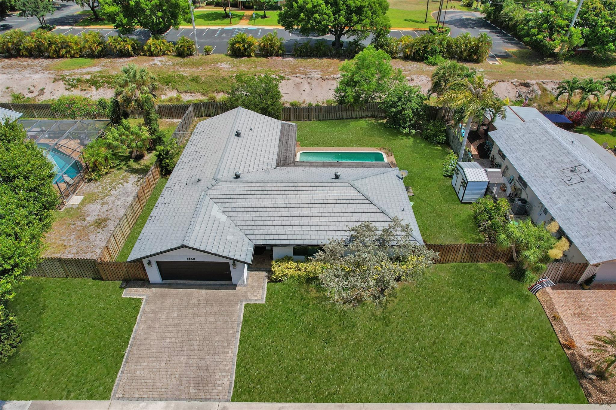 1549 SW 8th St
