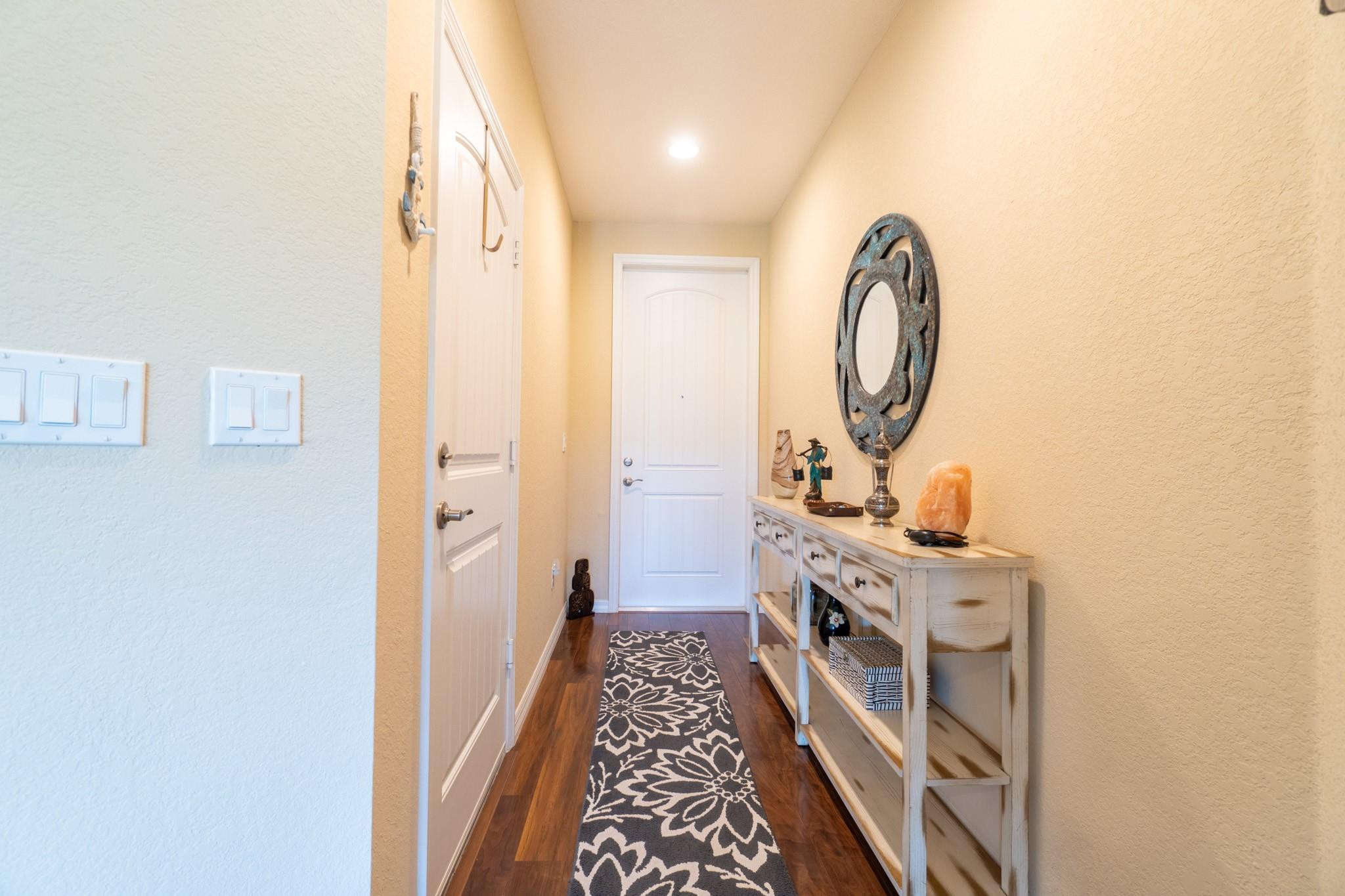 112 Astor Cir