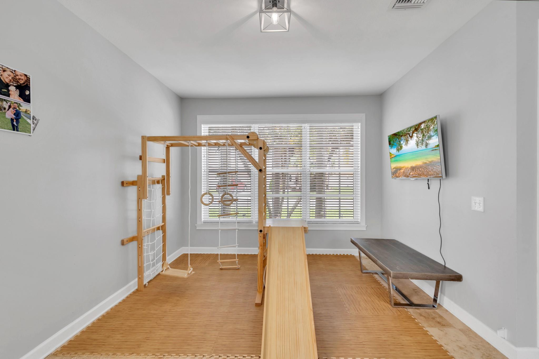 3391 Greenview Ter