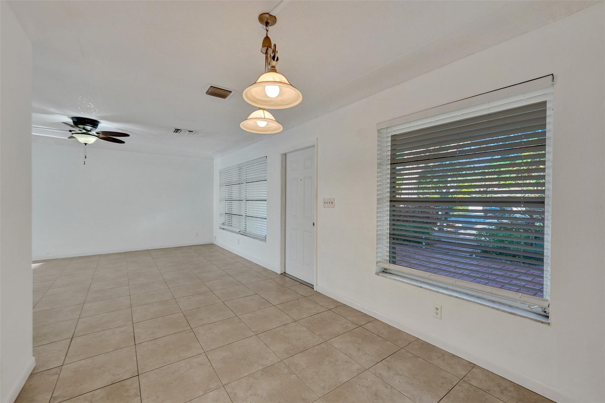 2713-2715 NE 27th Ave