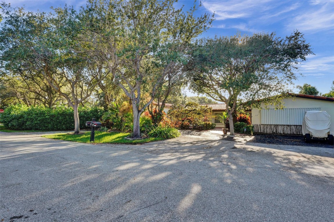 2713-2715 NE 27th Ave