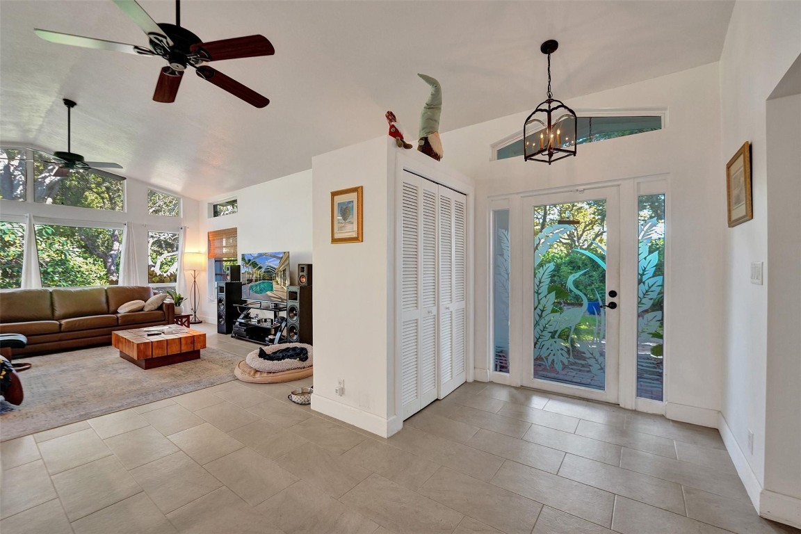 2713-2715 NE 27th Ave