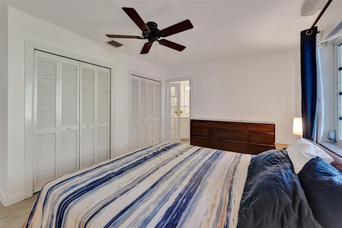 2713-2715 NE 27th Ave