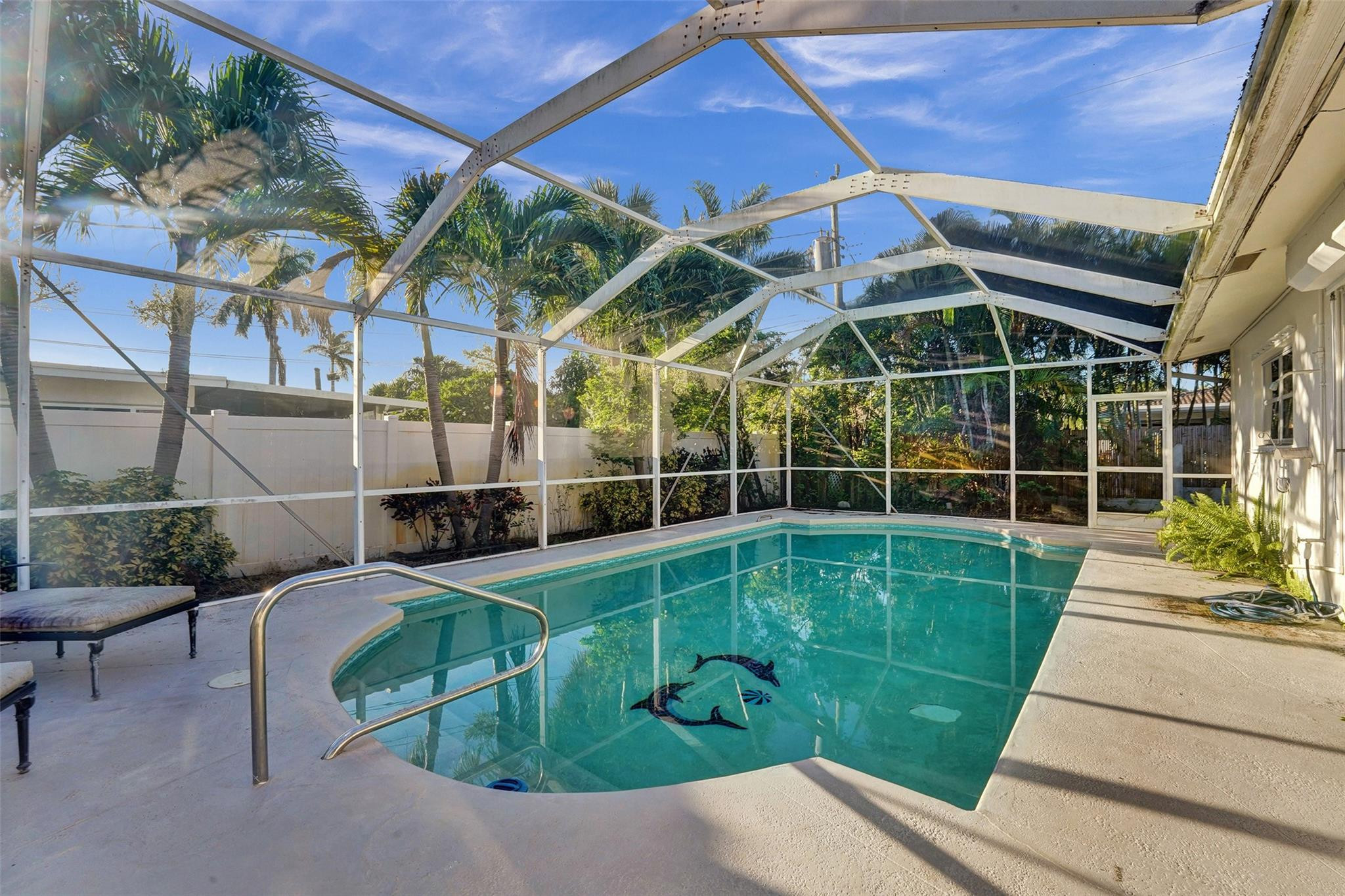 2713-2715 NE 27th Ave