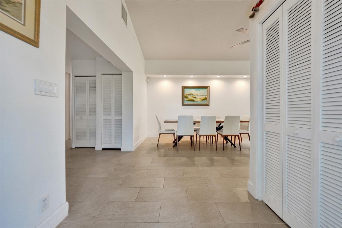 2713-2715 NE 27th Ave