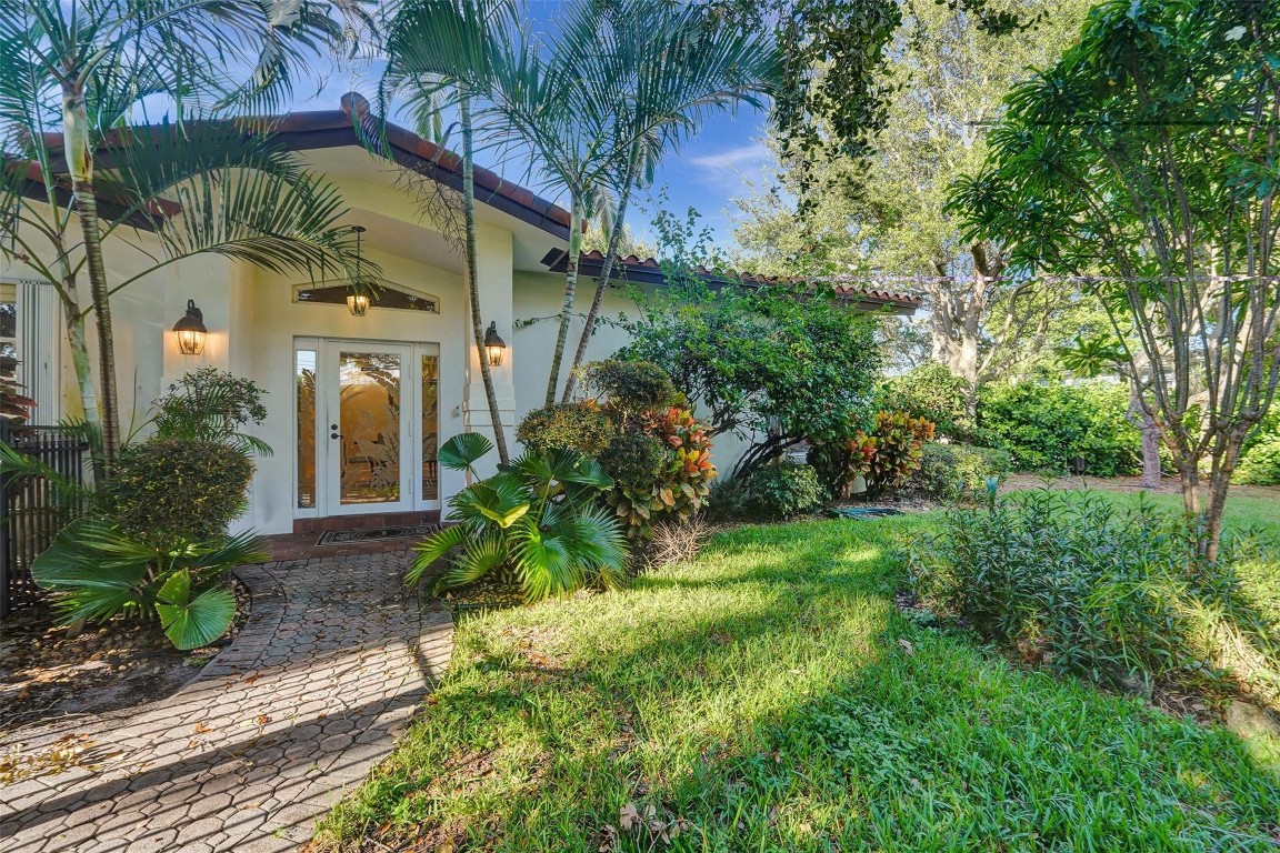 2713-2715 NE 27th Ave