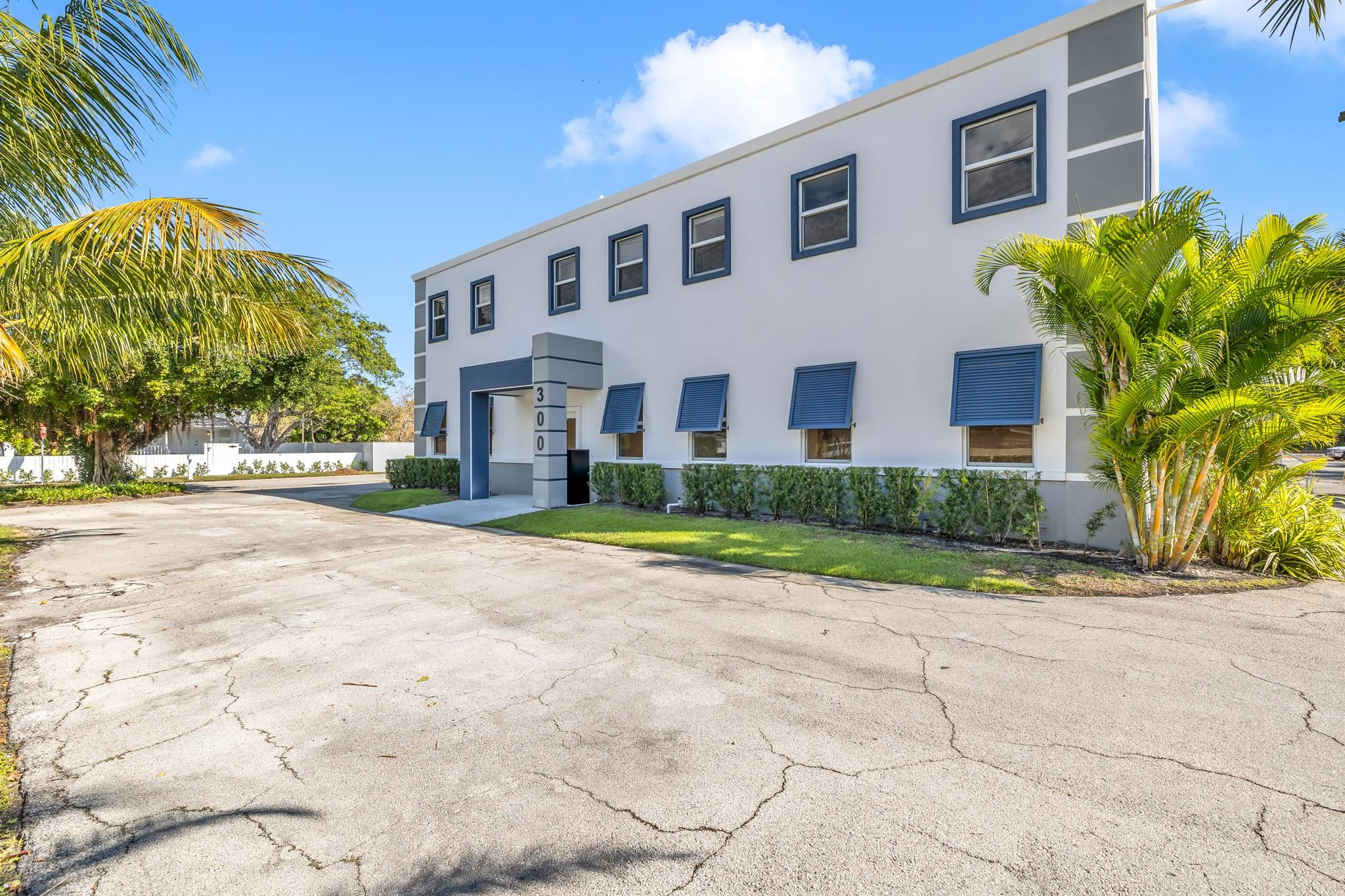 300 SW 2nd Ave 1st Floor