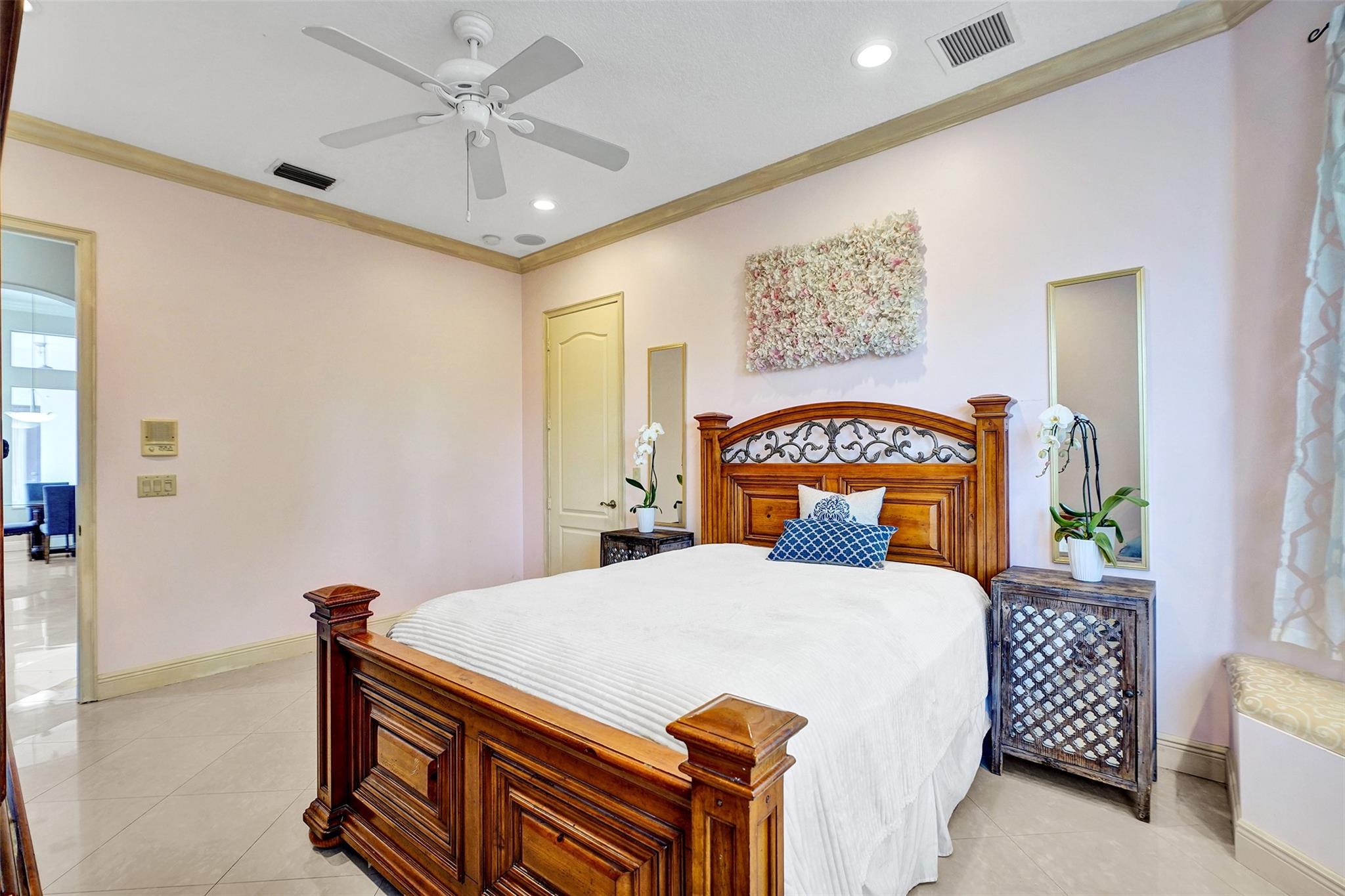 8426 Sawpine Rd