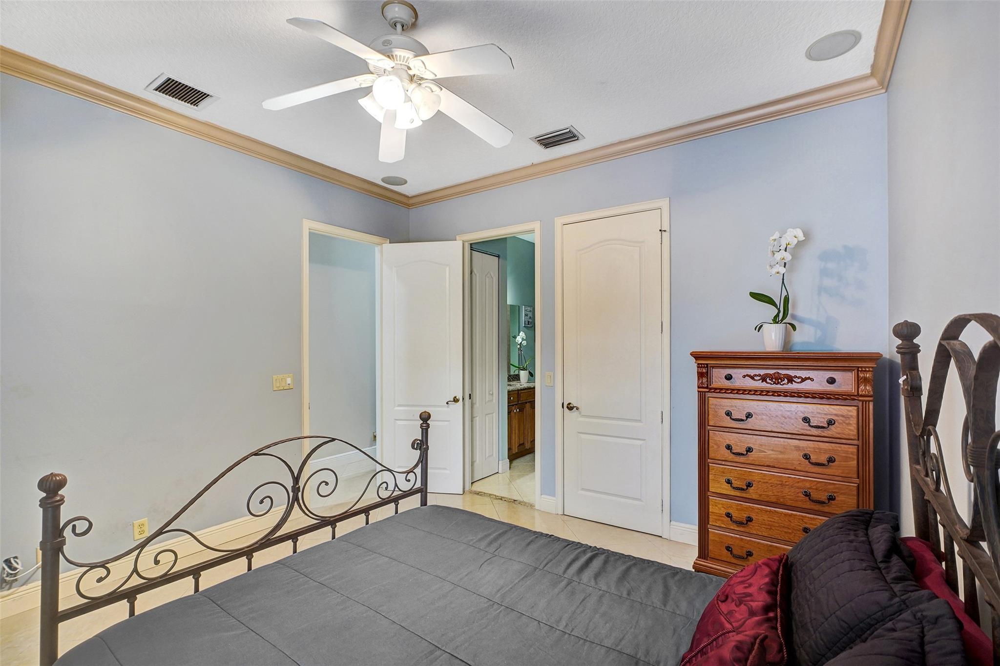 8426 Sawpine Rd