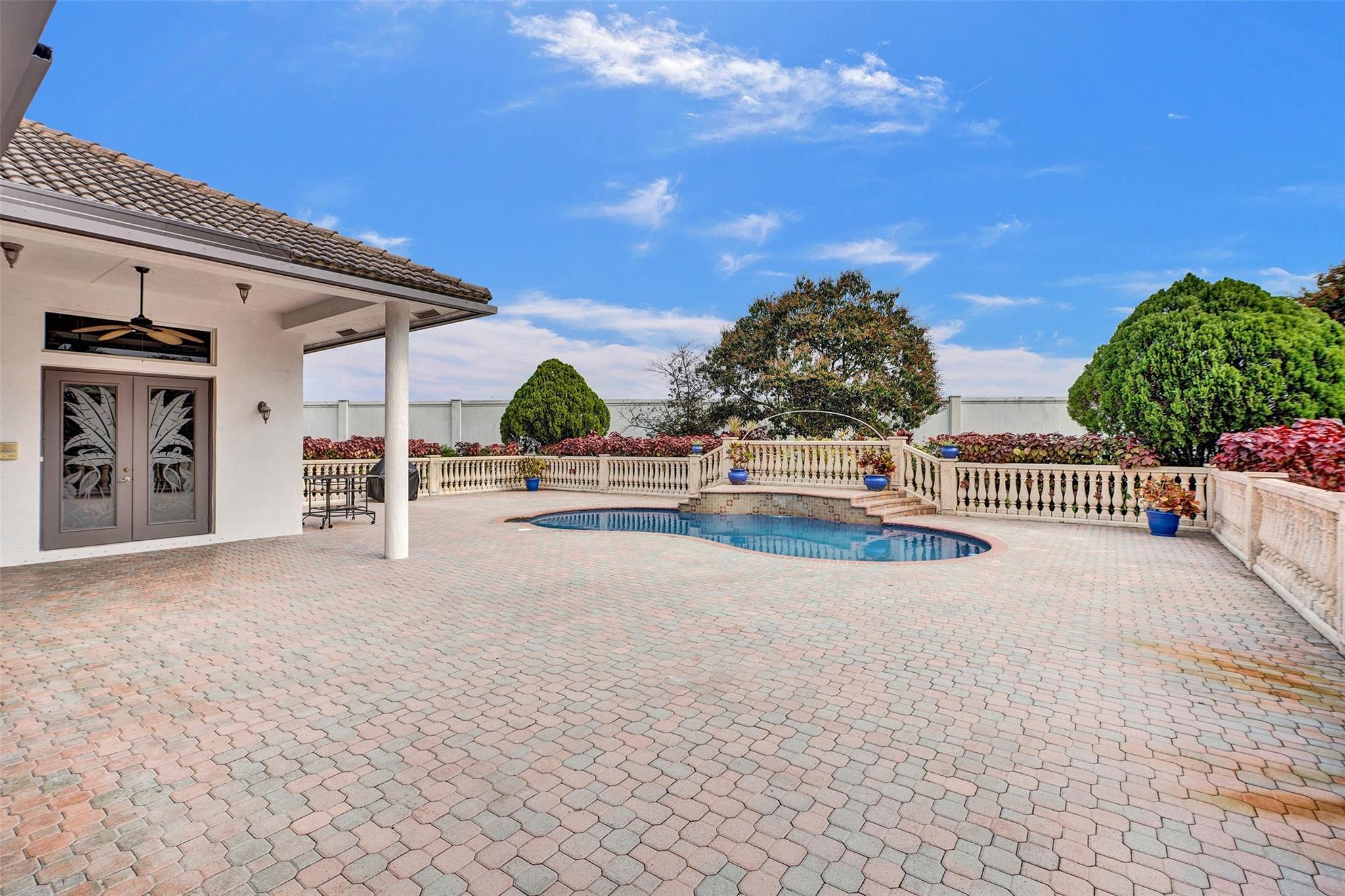 8426 Sawpine Rd