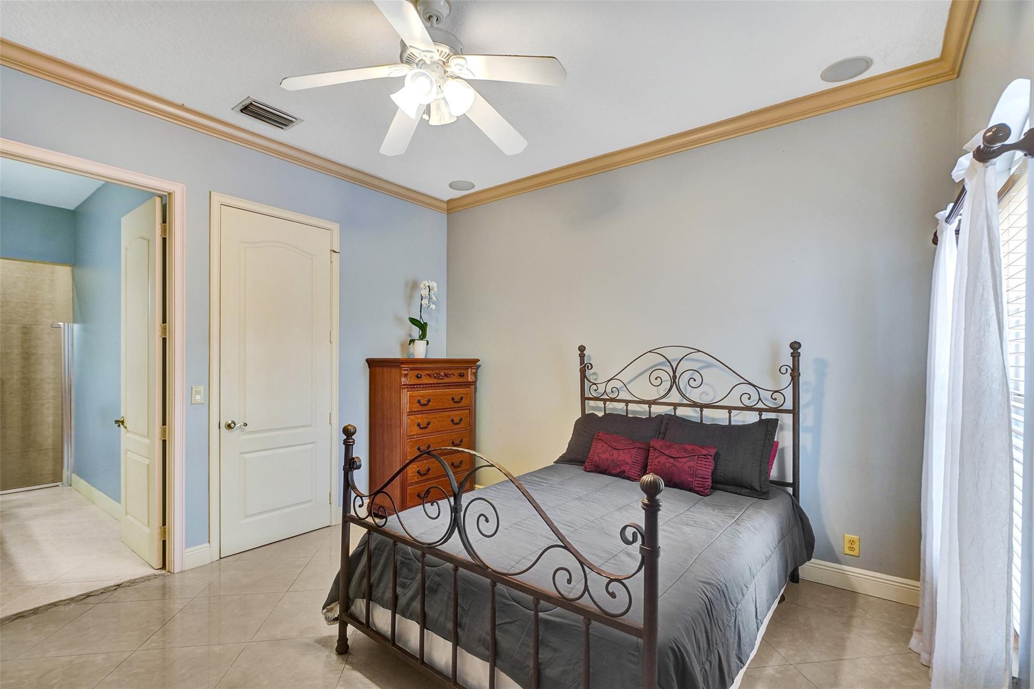 8426 Sawpine Rd