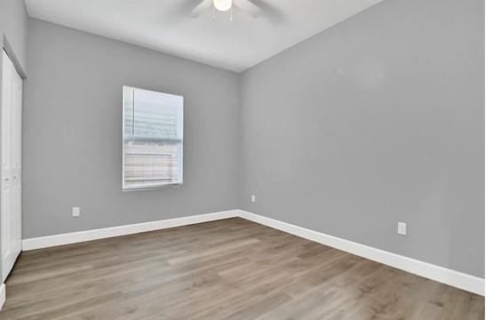 2321 NW 4th St