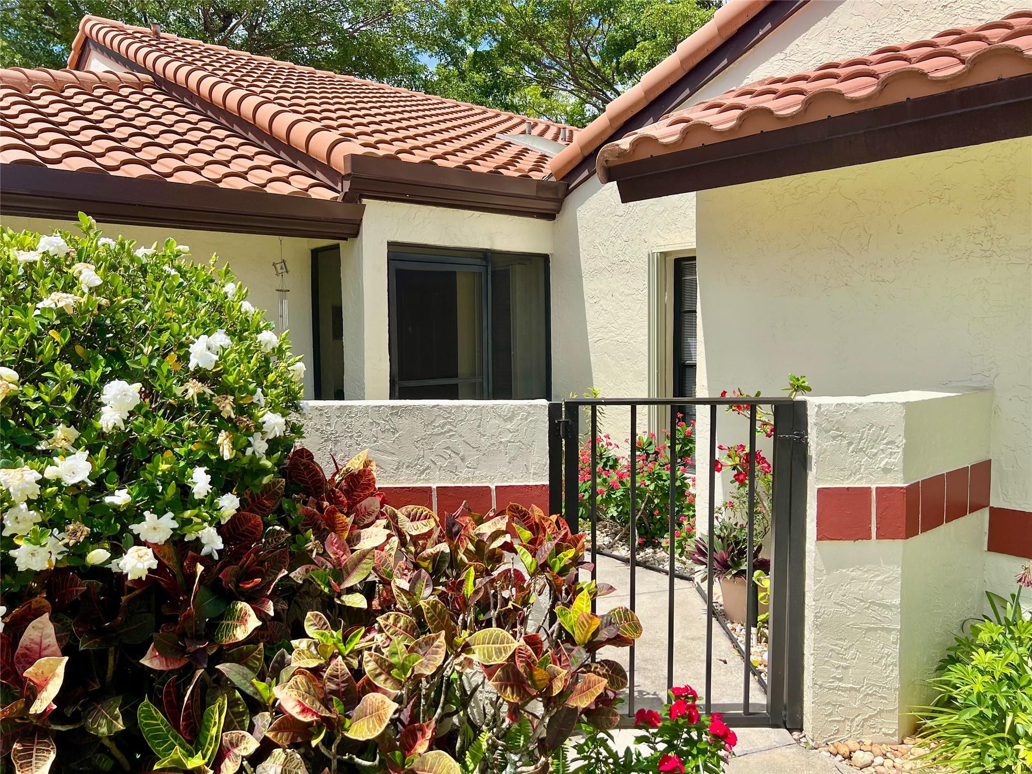 10726 Beach Palm Ct A