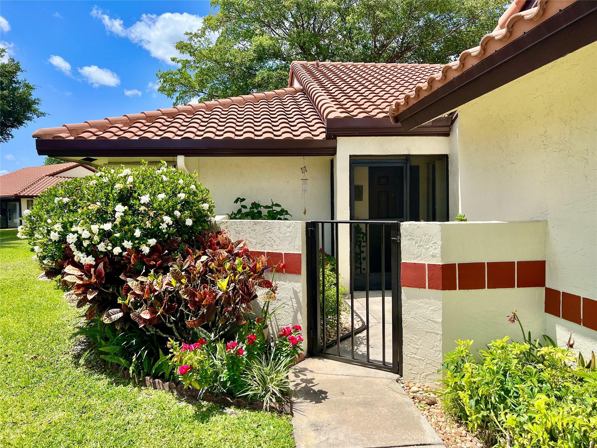 10726 Beach Palm Ct A