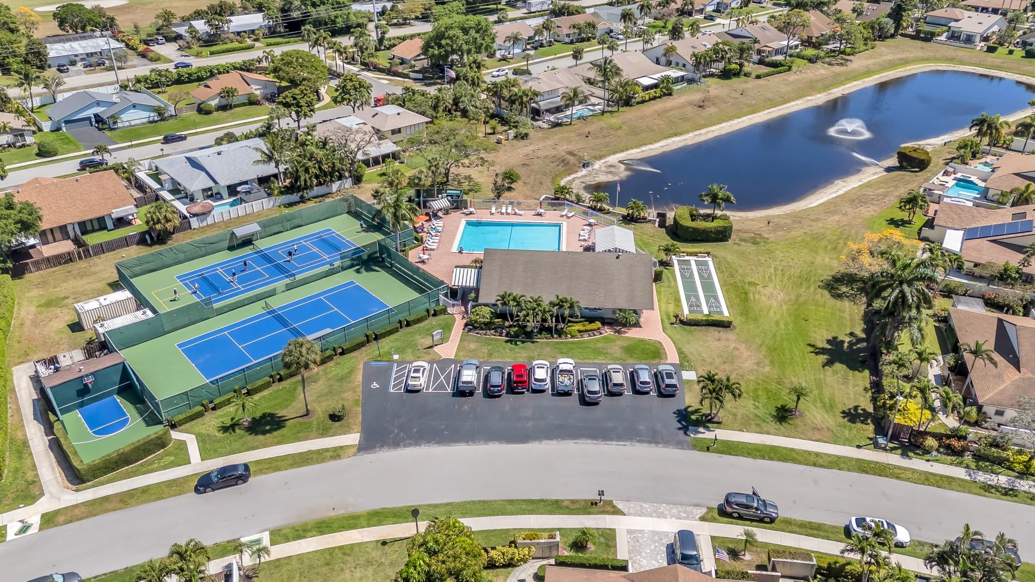 366 SW 27th Ave