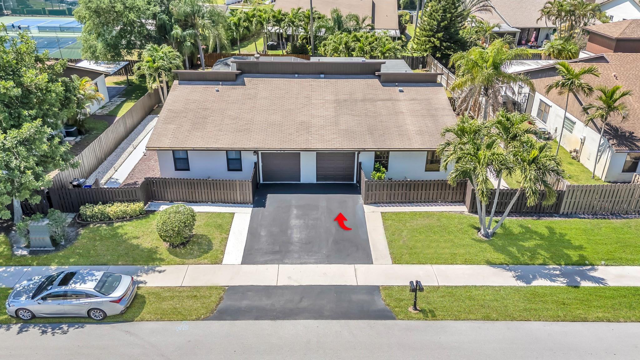 366 SW 27th Ave