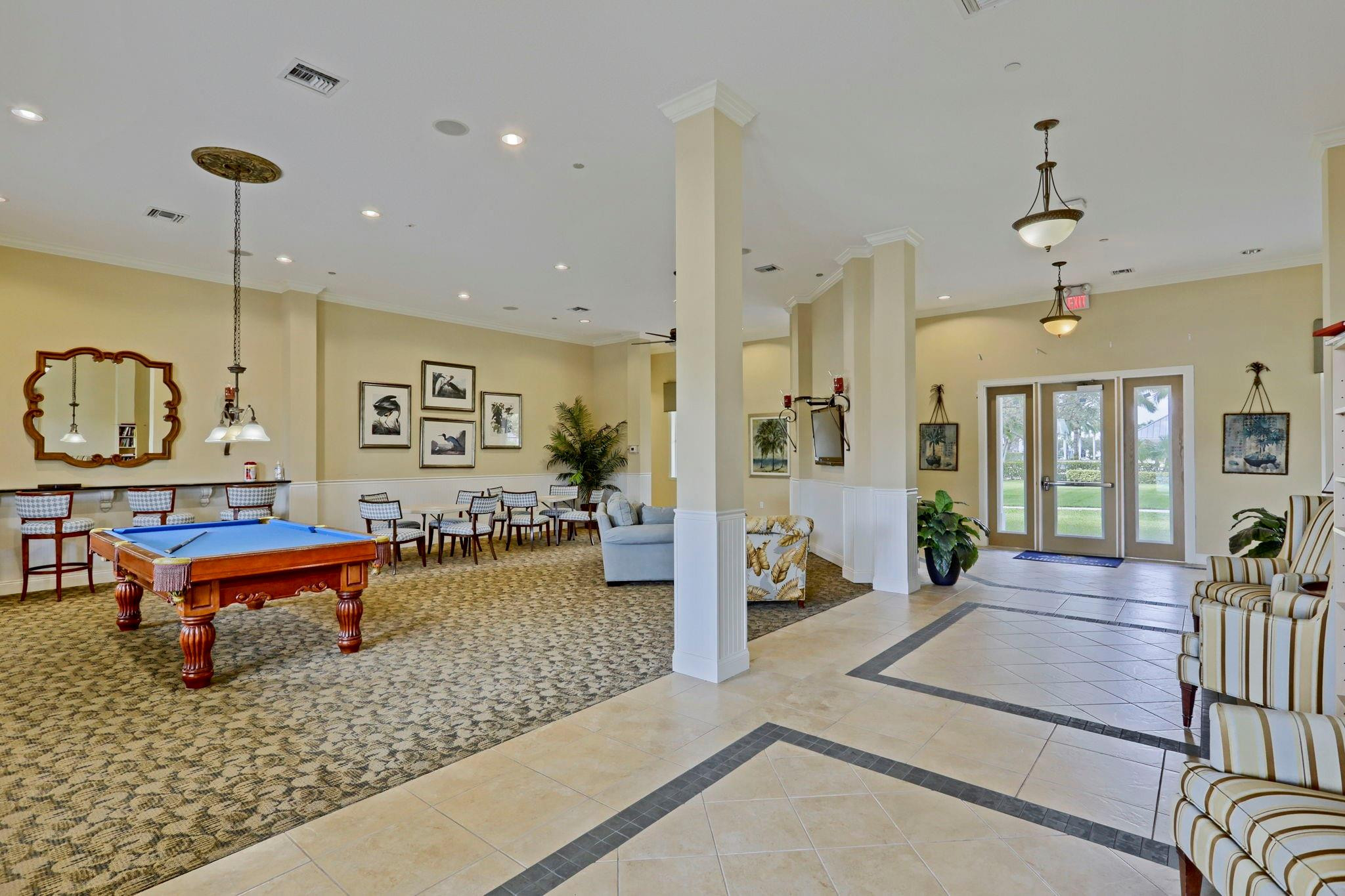 3418 W Mallory blvd