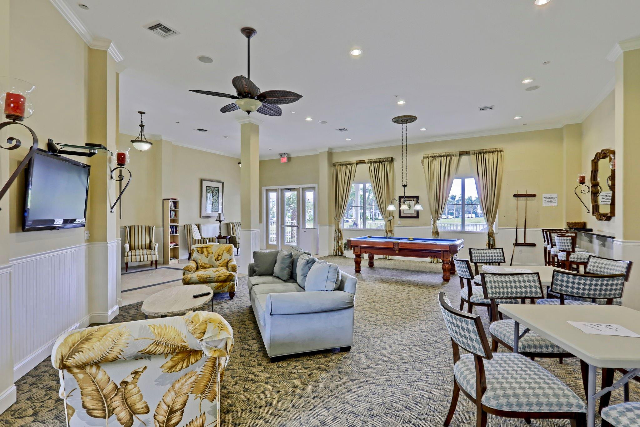 3418 W Mallory blvd