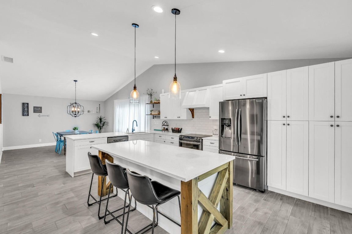 218 Ponce De Leon St