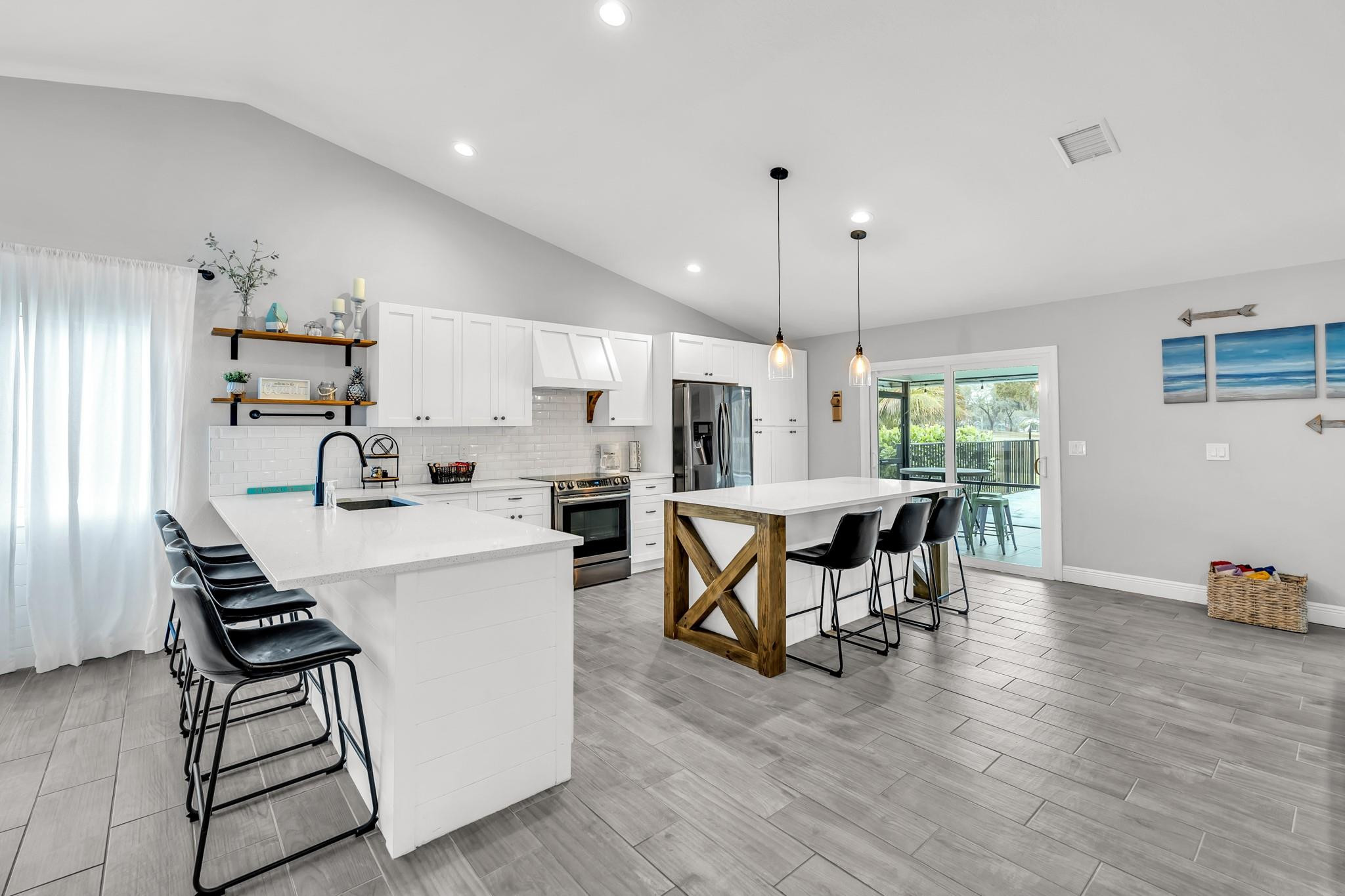 218 Ponce De Leon St