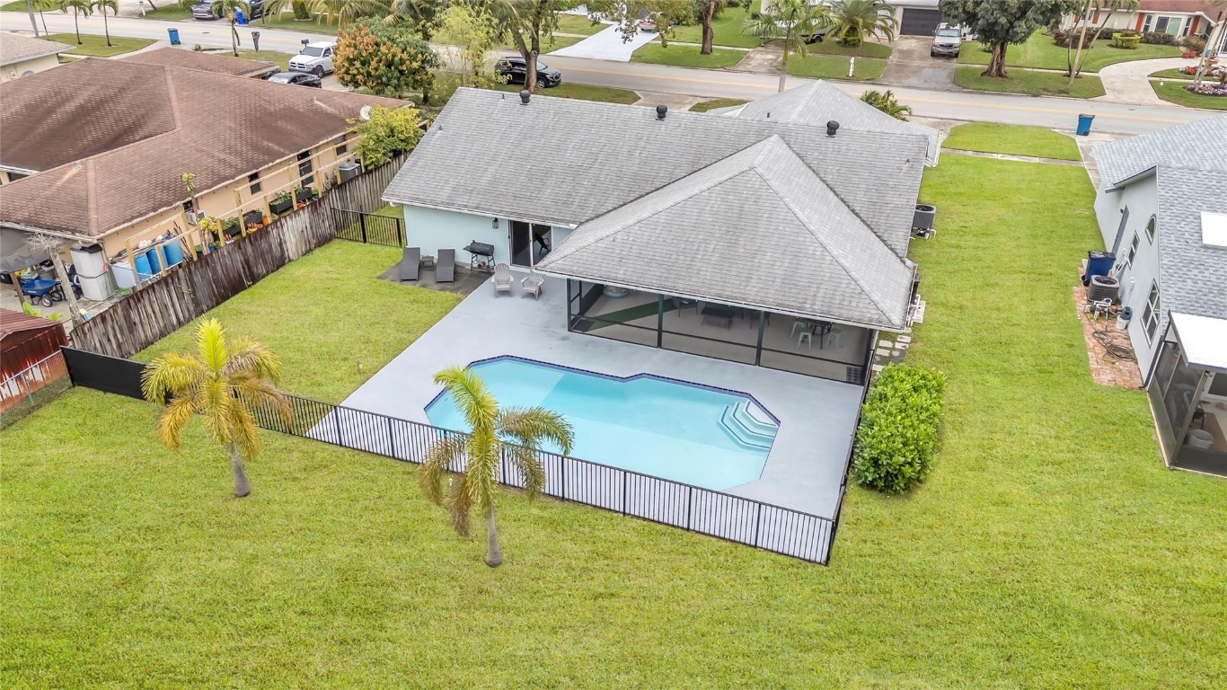 218 Ponce De Leon St