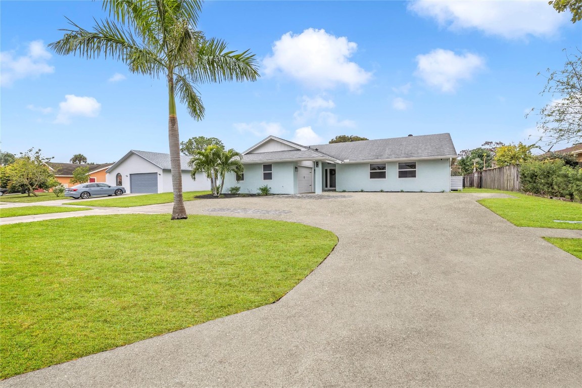 218 Ponce De Leon St