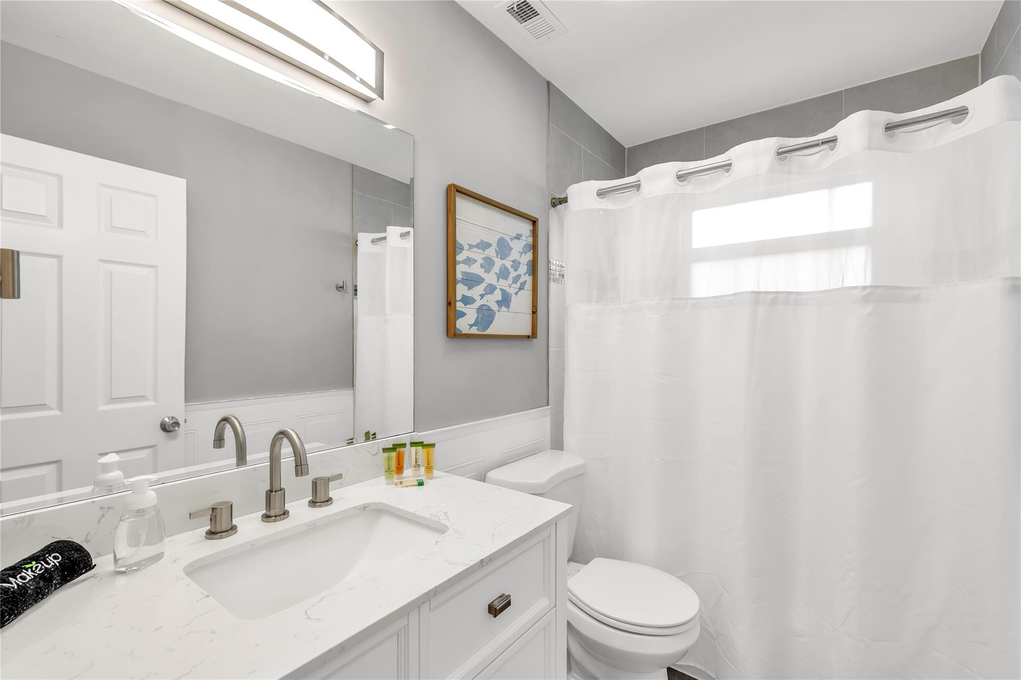 218 Ponce De Leon St