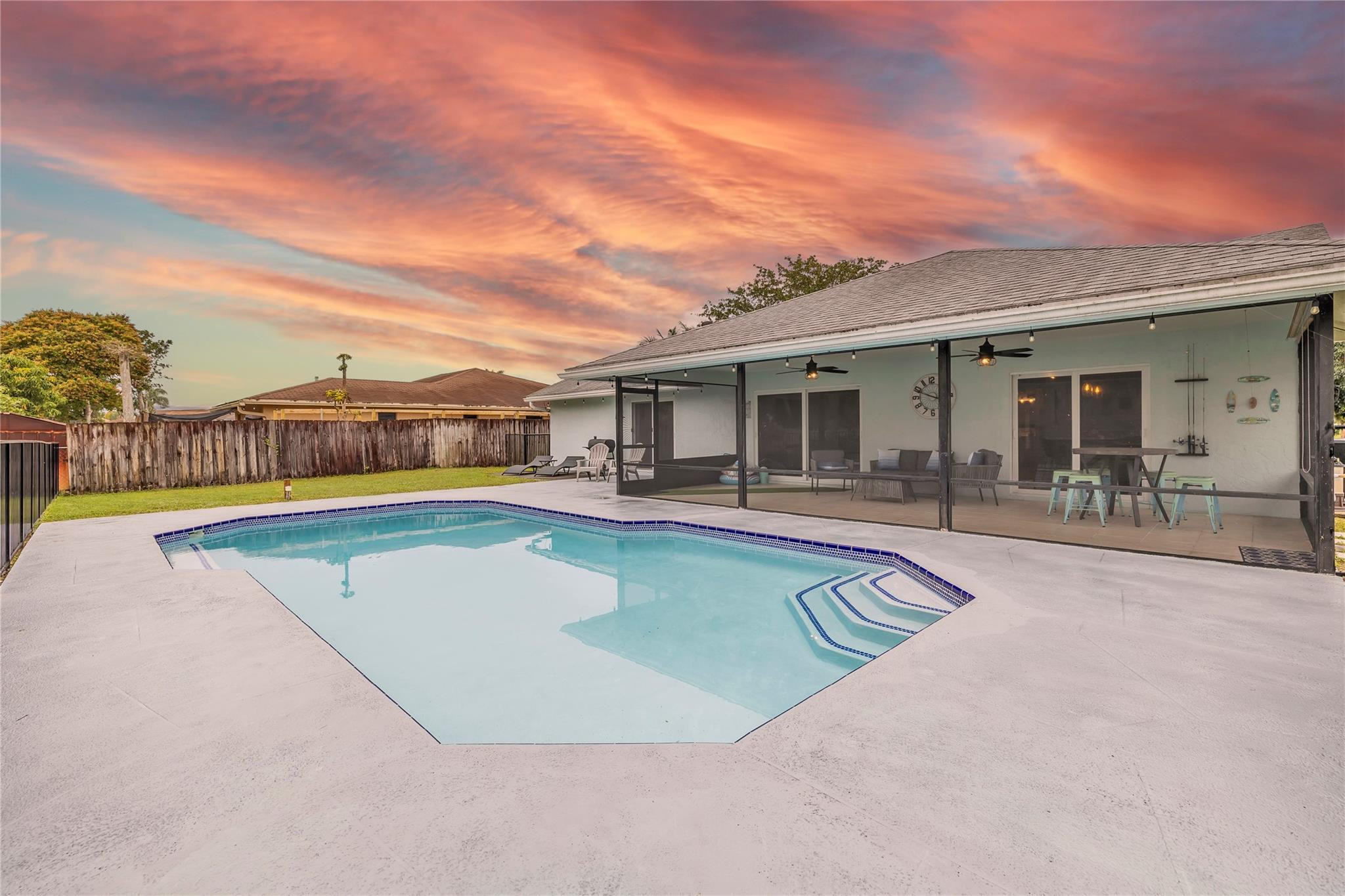 218 Ponce De Leon St