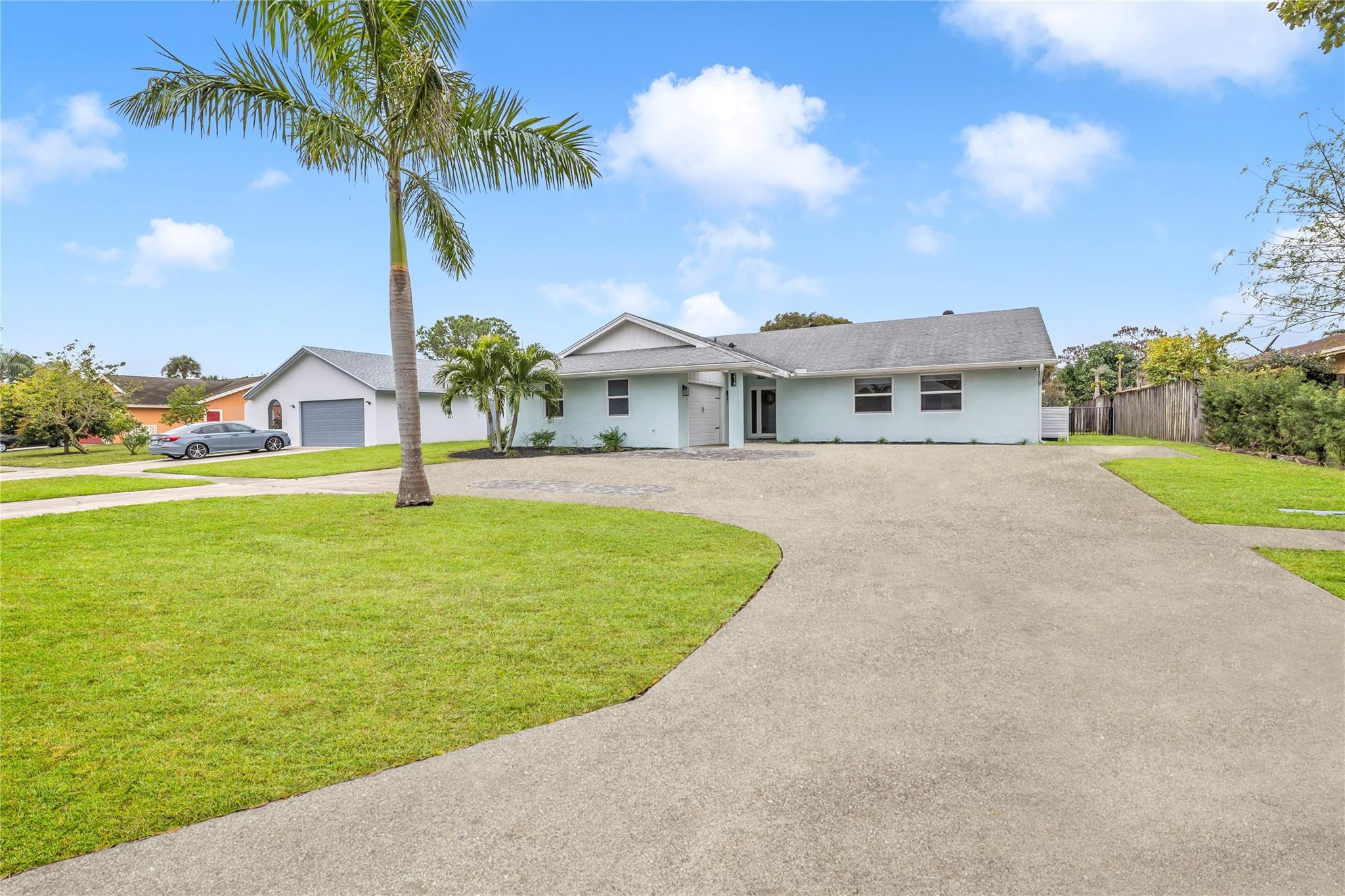 218 Ponce De Leon St