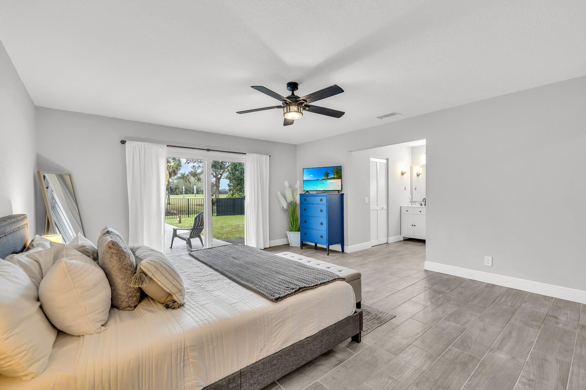 218 Ponce De Leon St