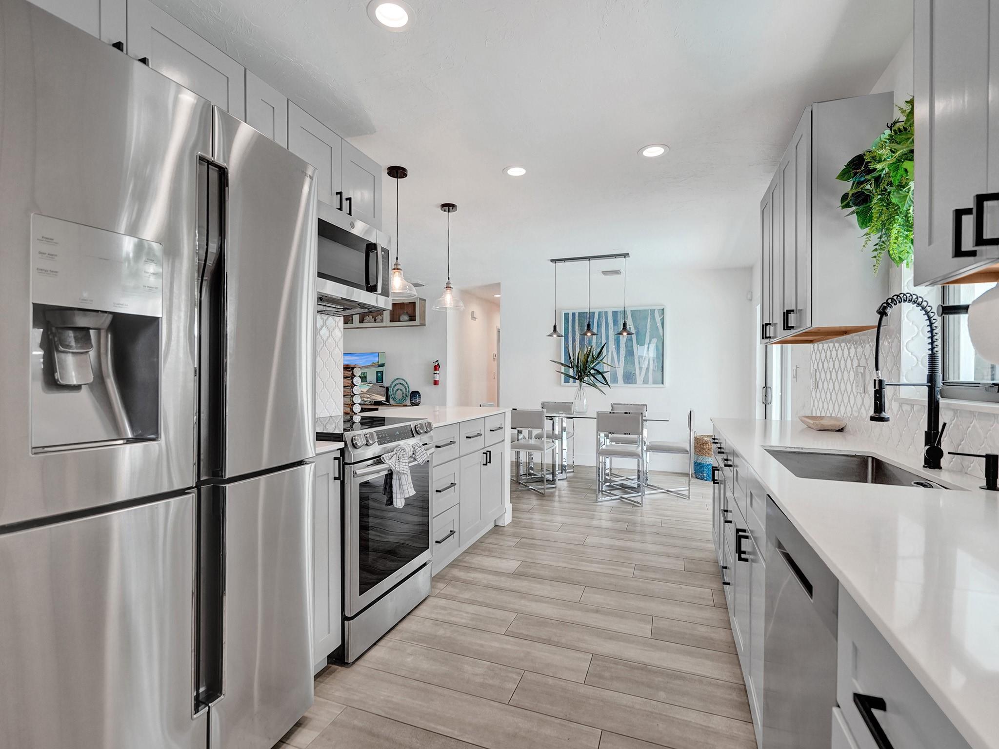 1561 SE 24th Ter