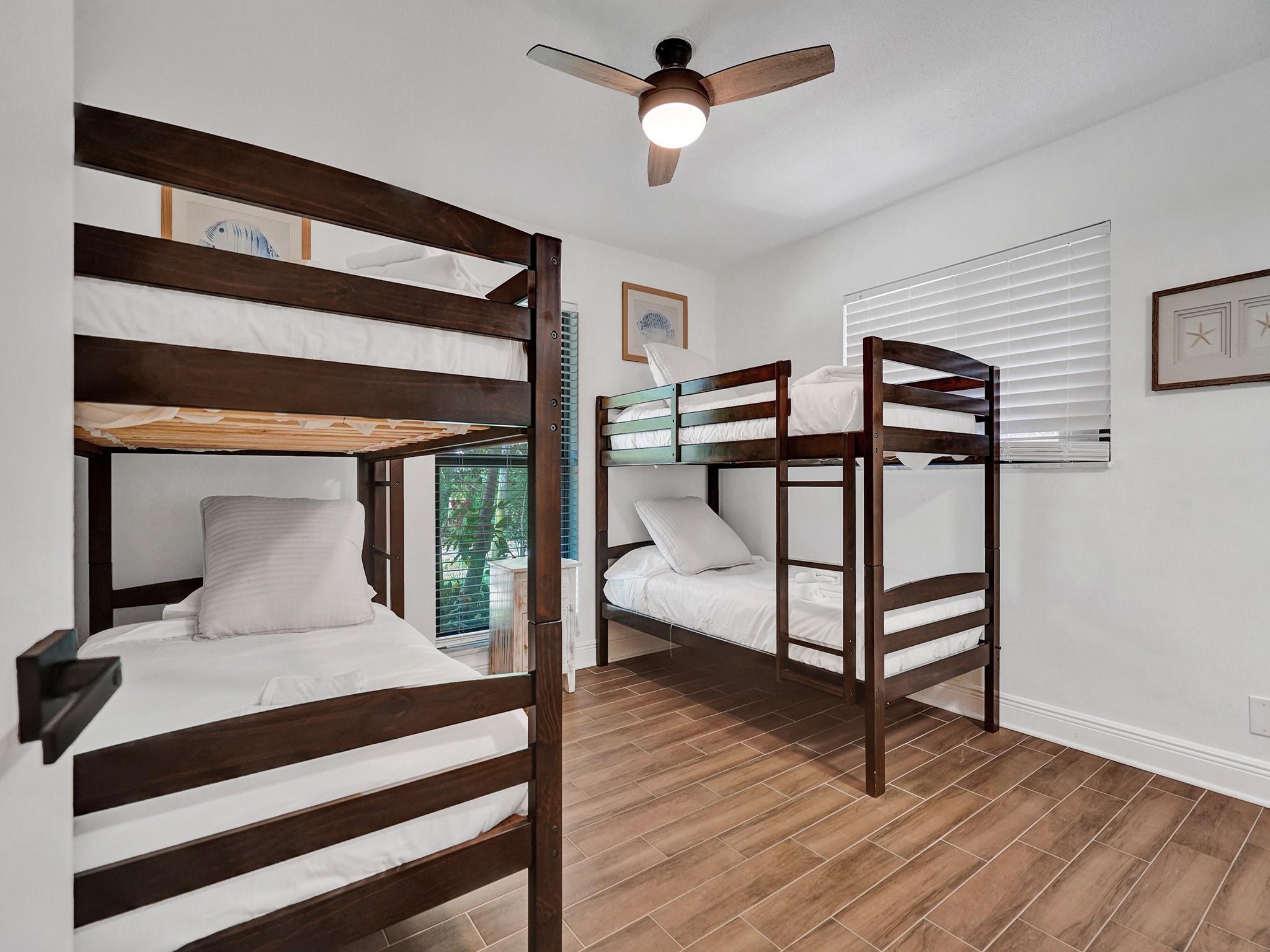 1561 SE 24th Ter
