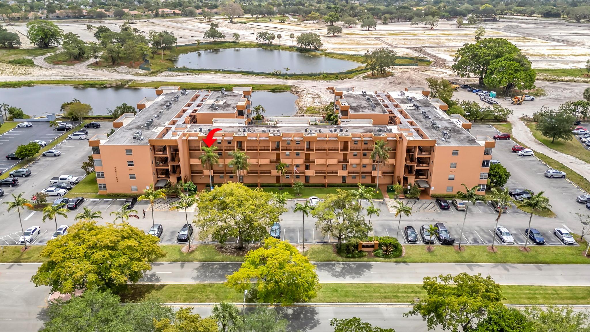 3048 E Sunrise Lakes Dr 313