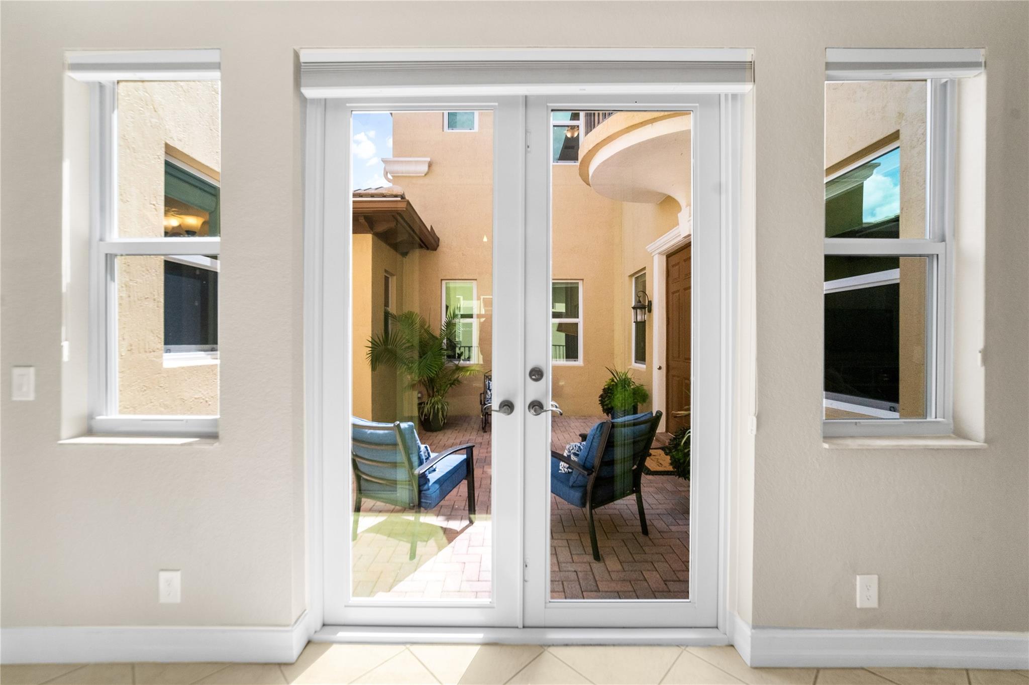 11070 NW 78th Pl