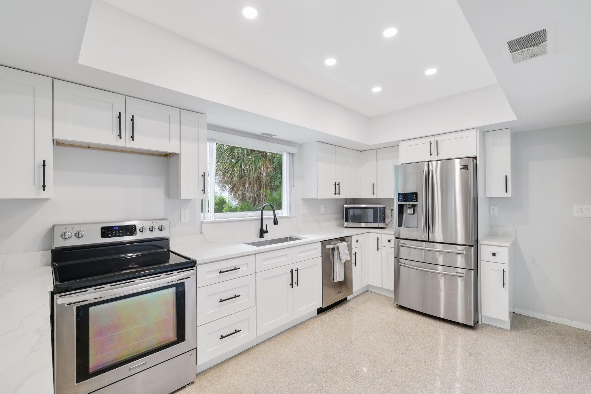 2301 N Ocean Blvd
