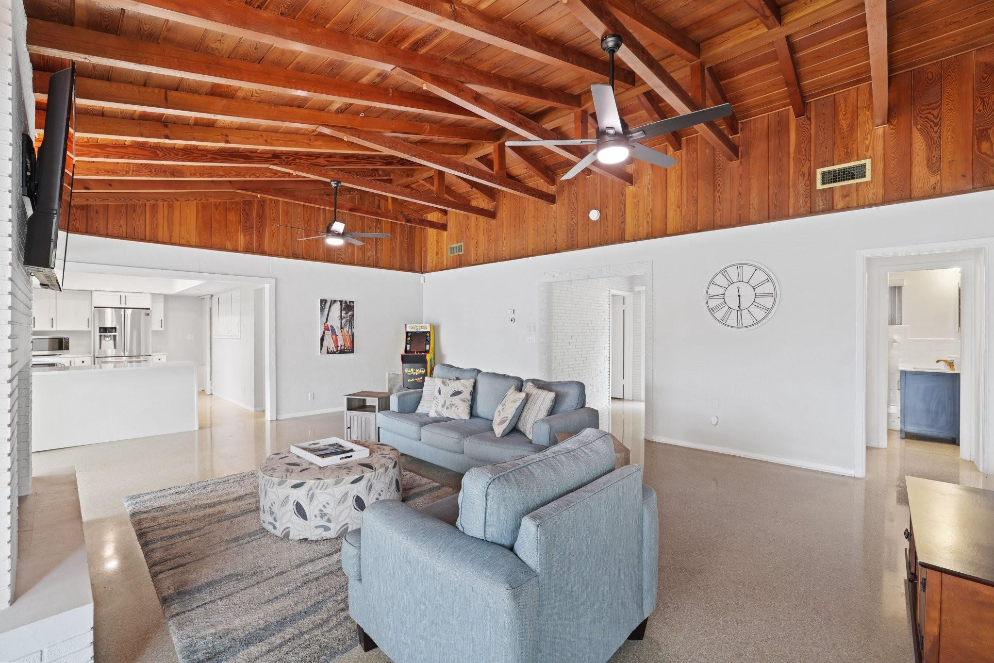 2301 N Ocean Blvd