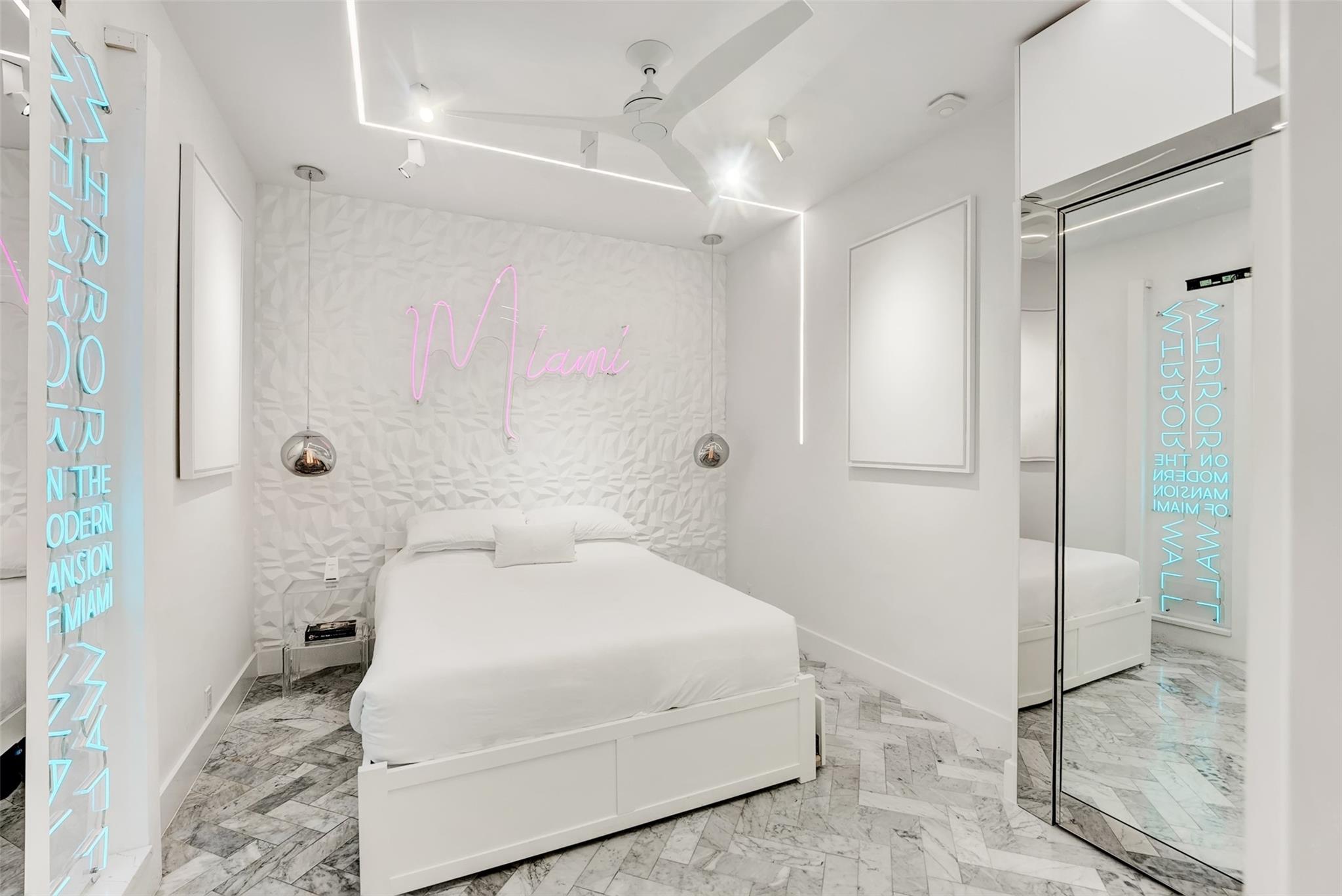 124 11th St