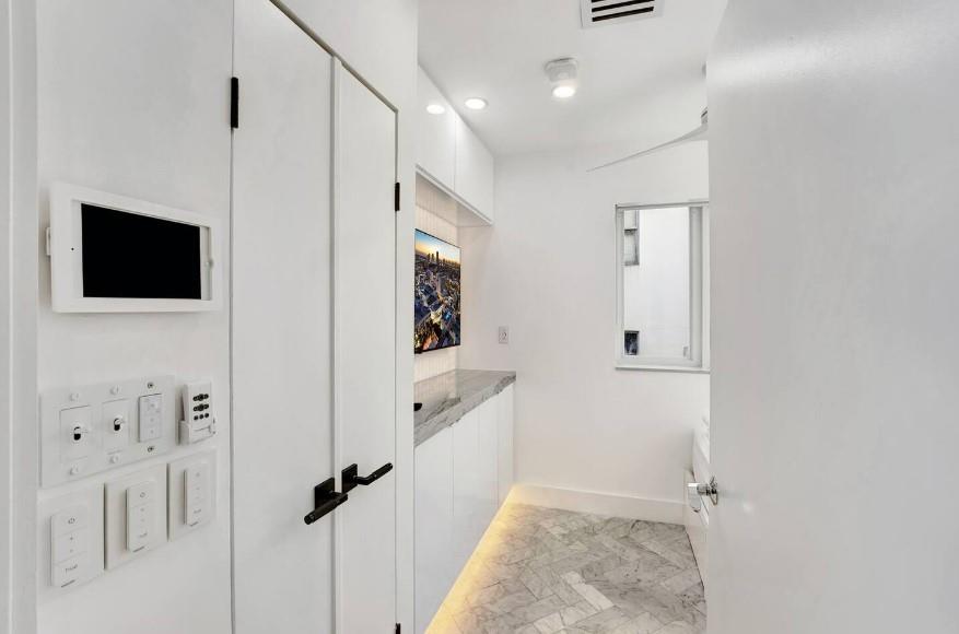 124 11th St