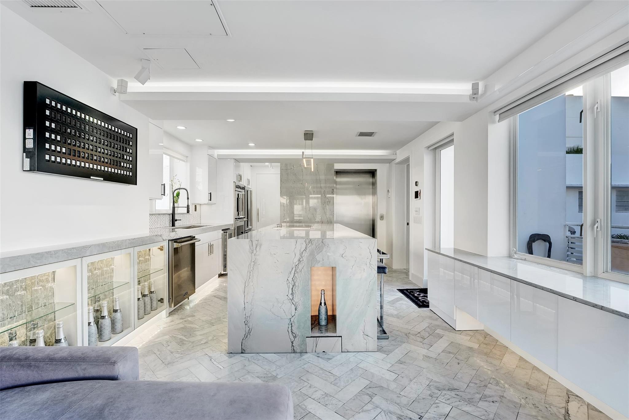 124 11th St