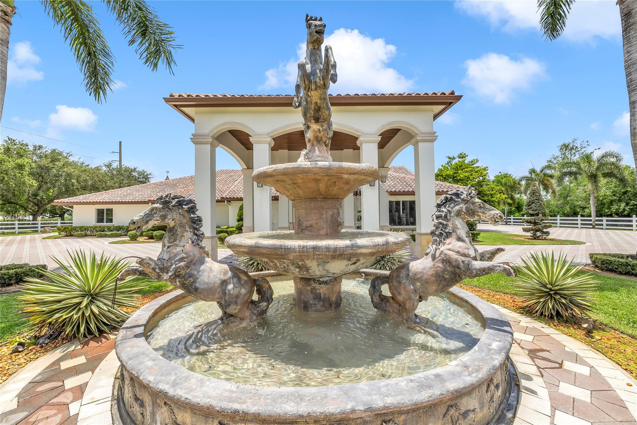 6300 SW 190th Ave