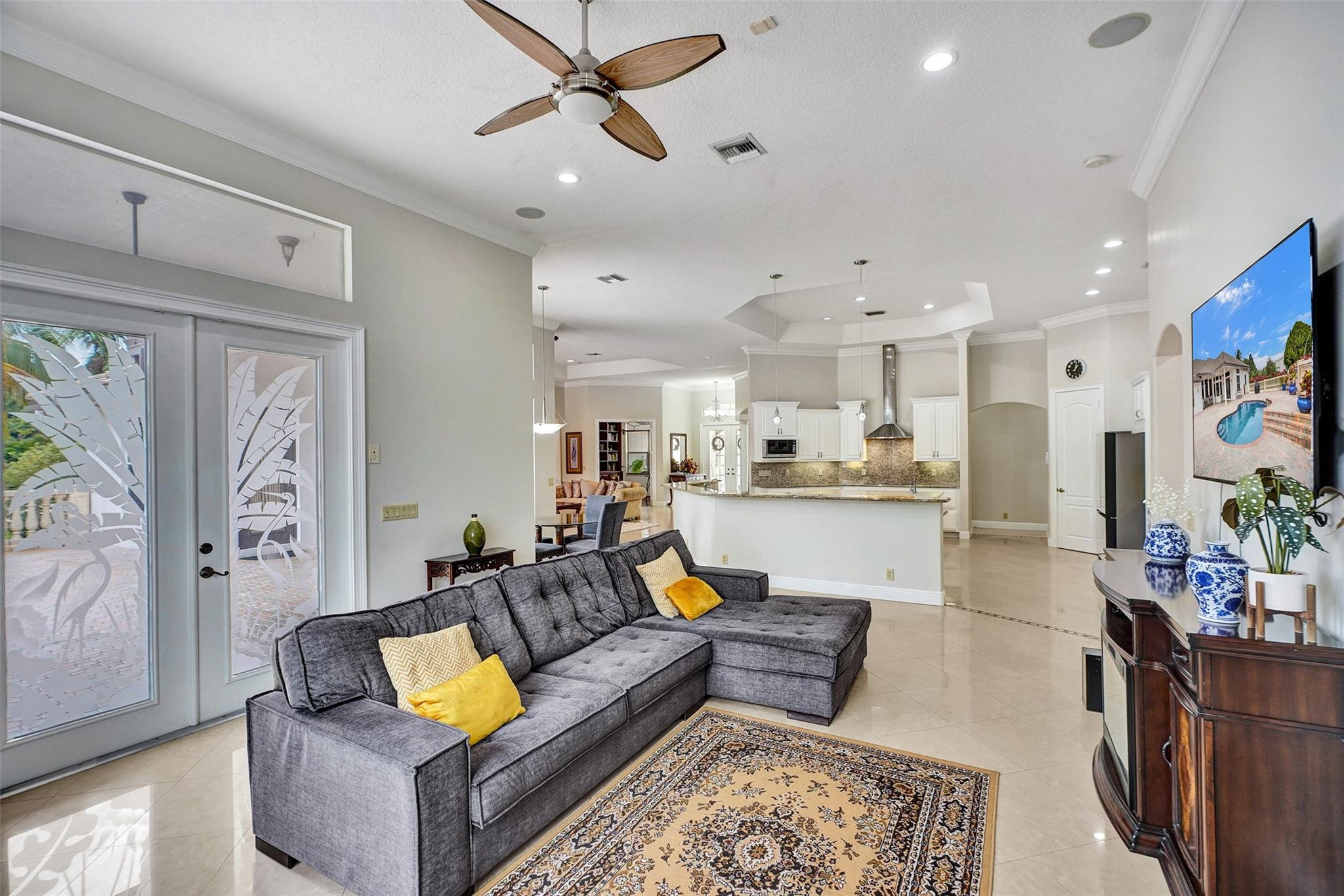 8426 Sawpine Rd