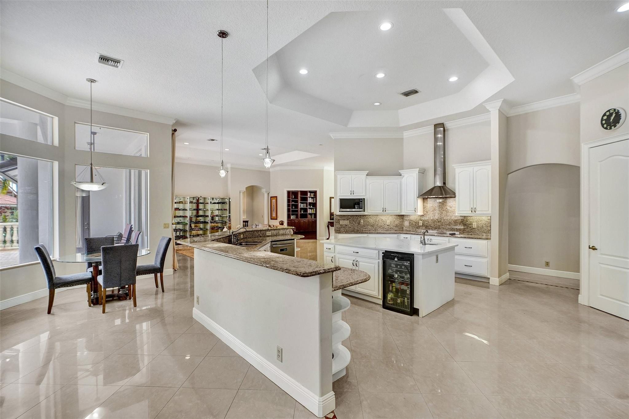 8426 Sawpine Rd
