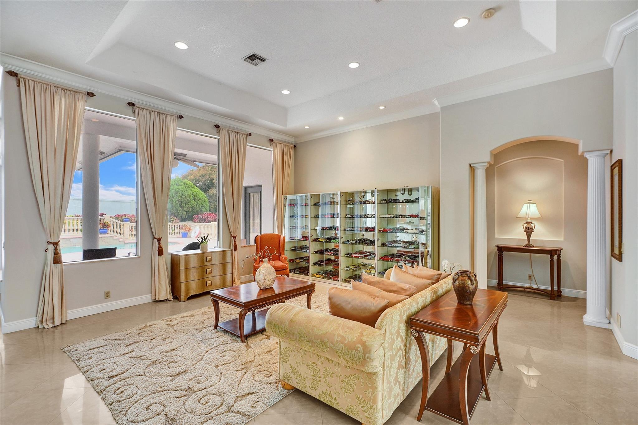8426 Sawpine Rd