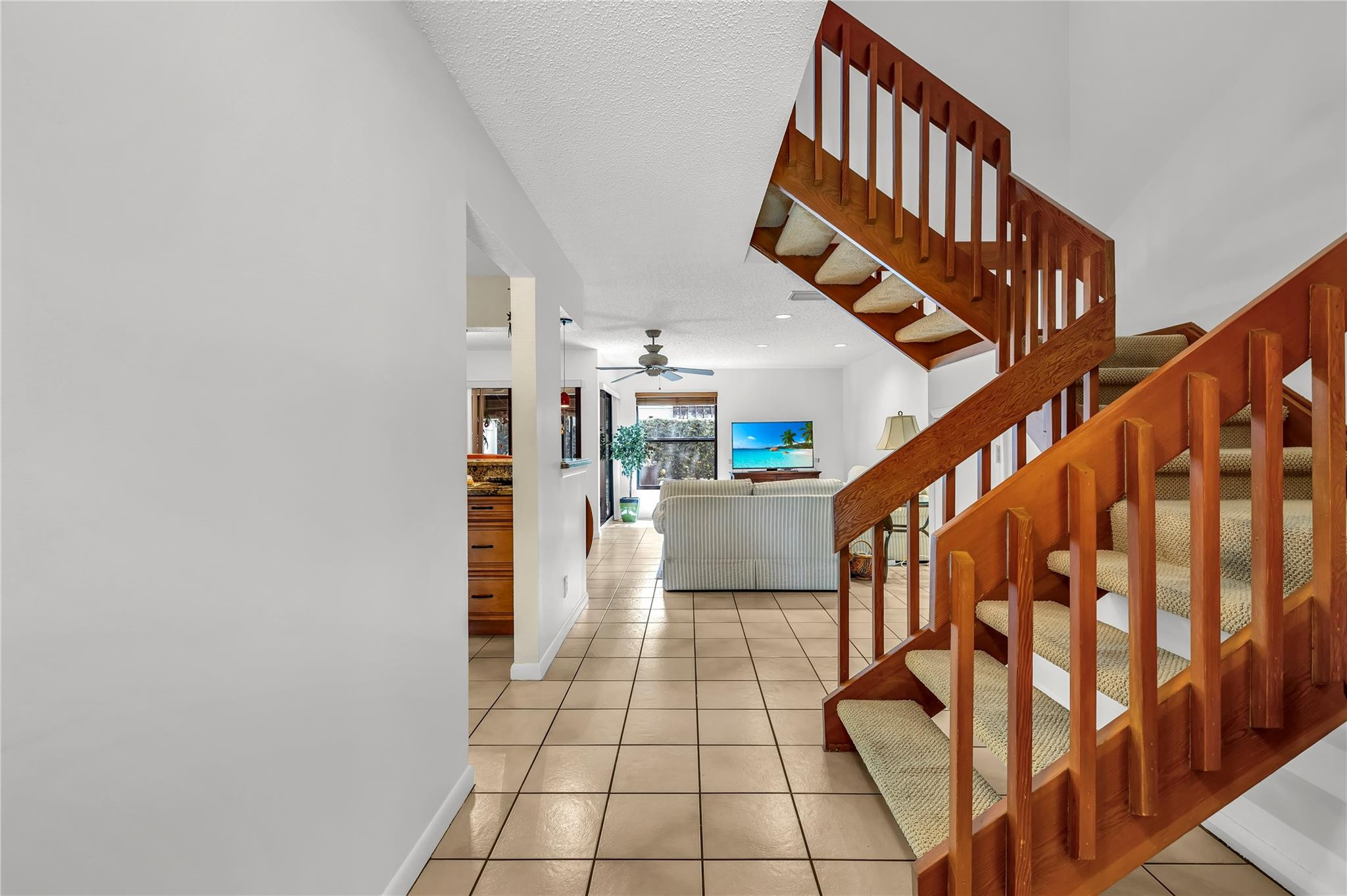 2737 NW 42nd Ave 2737